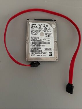 HITACHI 1TB‎ 2.5" 7200RPM Internal Laptop Hard Drive - Silver